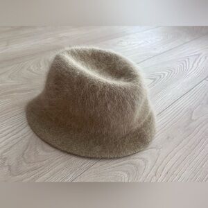 Angora classic  Bucket Hat